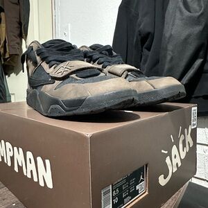 AUTHENTIC TRAVIS SCOTT JUMPMAN JACK MOCHA⚫️🟫